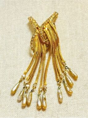 Vintage Gold Waterfall Pearl Tassel Brooch